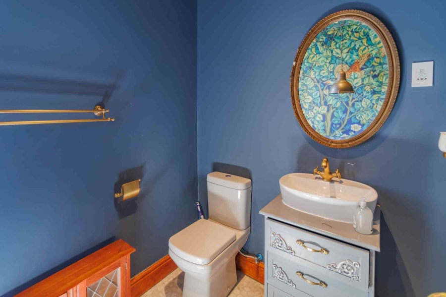 4 Bedroom Property for Sale in Gardens Western Cape